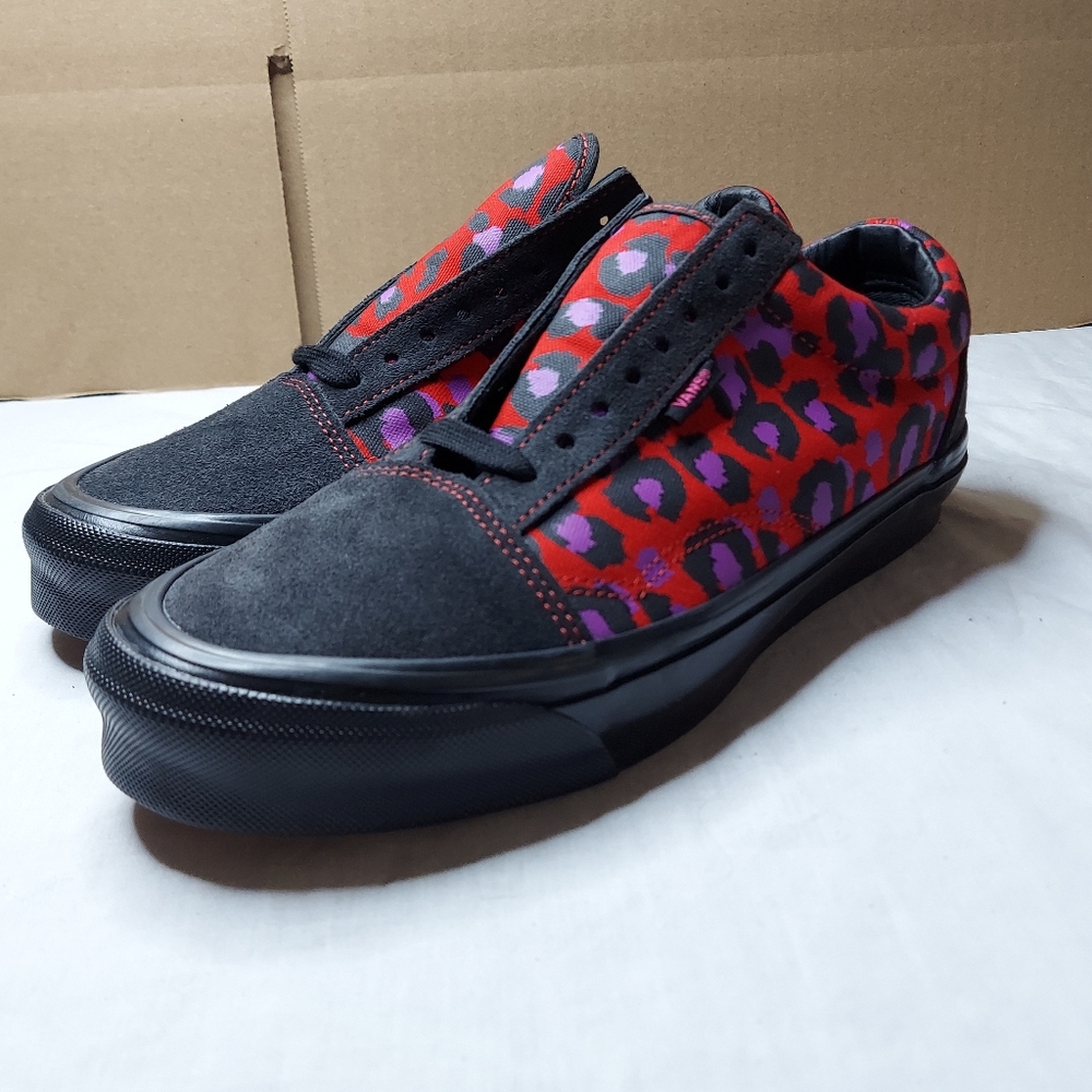 Vans Old Skool x Stray Rats Raven Racing Red Size 8.5 Men's / 10 Women's